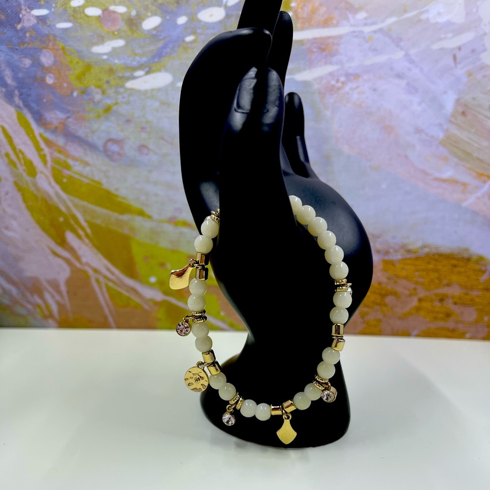 Vintage Y2K Beaded Gold Charm Bracelet